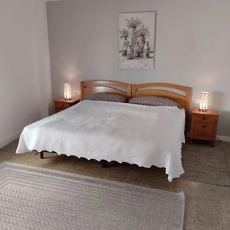 Apartamento Pedro 3 *
